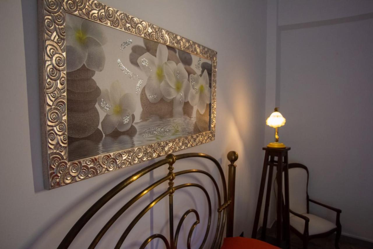 B&B Palazzo Armini Rogliano Exteriör bild